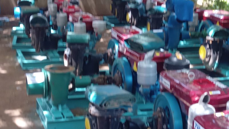 CEREMONIE DE REMISE DE MATERIELS  AUX POPULATIONS SINISTREES  DU DEPARTEMENT DE BAKEL PAR LE PRDC ET LE PUMA