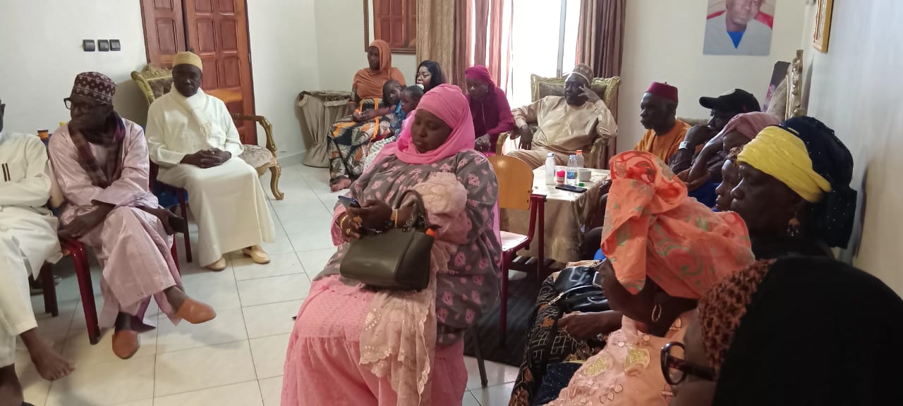 DAKAR/LES ANCIENS MAÎTRES DE L’ÉCOLE MAME WASSOUR SECK DE GRAND MBAO SE RETROUVENT  ENCORE UNE FOIS