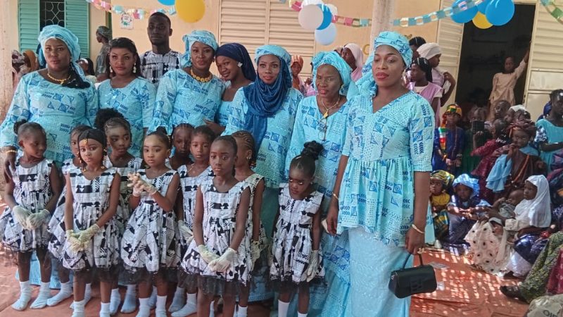 LES TUUT-TANKS DE LA CASE DES TOUT-PETITS DES HLM ONT ÉMERVEILLÉ LES INVITÉS PAR LEURS PRESTATIONS LORS DE LEUR FÊTE DE FIN D’ANNÉE.