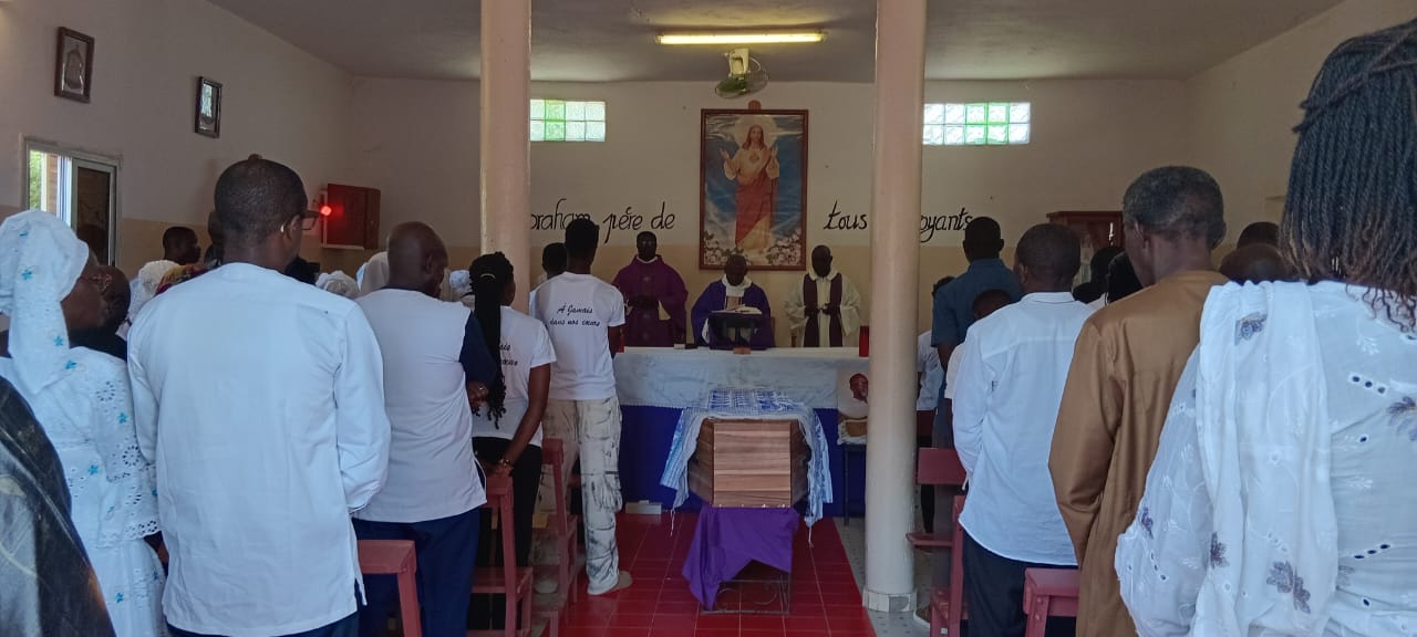 HOMMAGE MERITE DES POPULATIONS DE BAKEL A JOSEPH NIASSY L’UNIFICATEUR